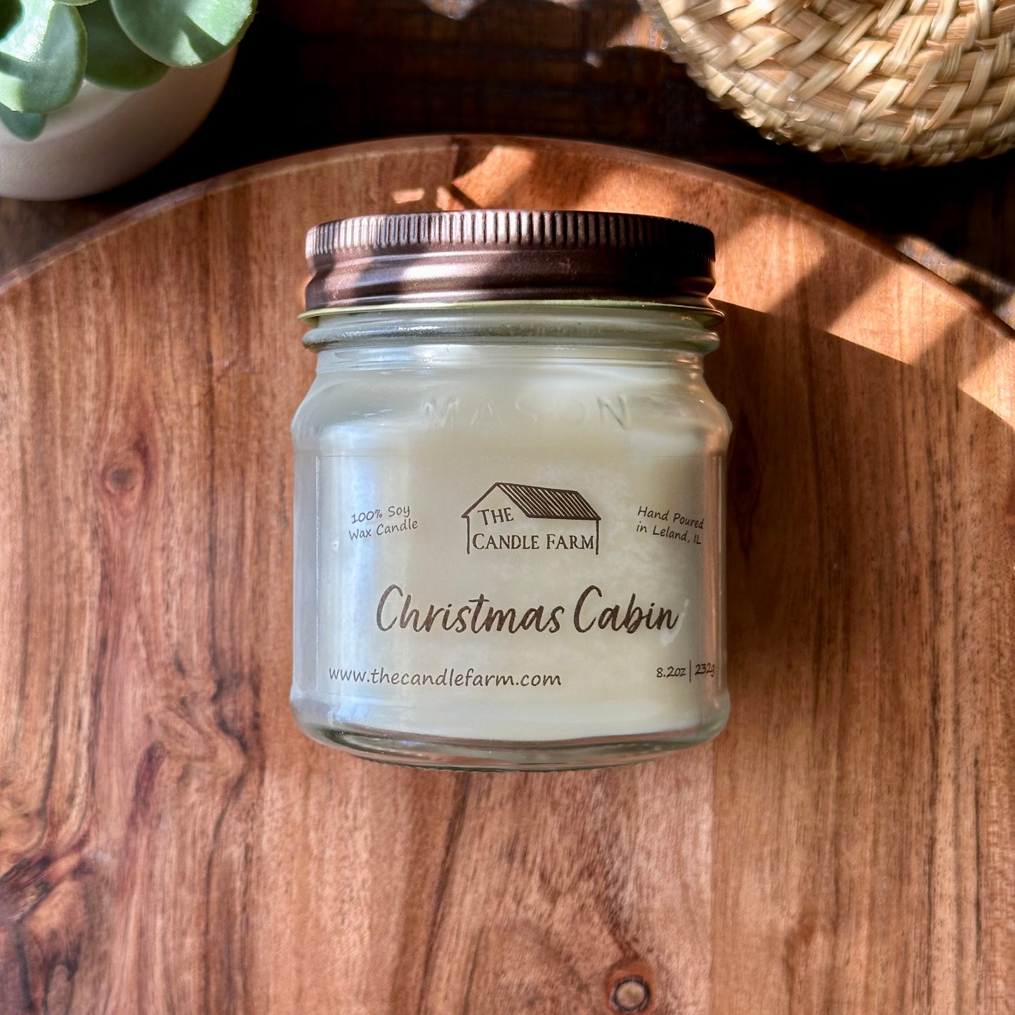 Christmas Cabin 8 oz candle